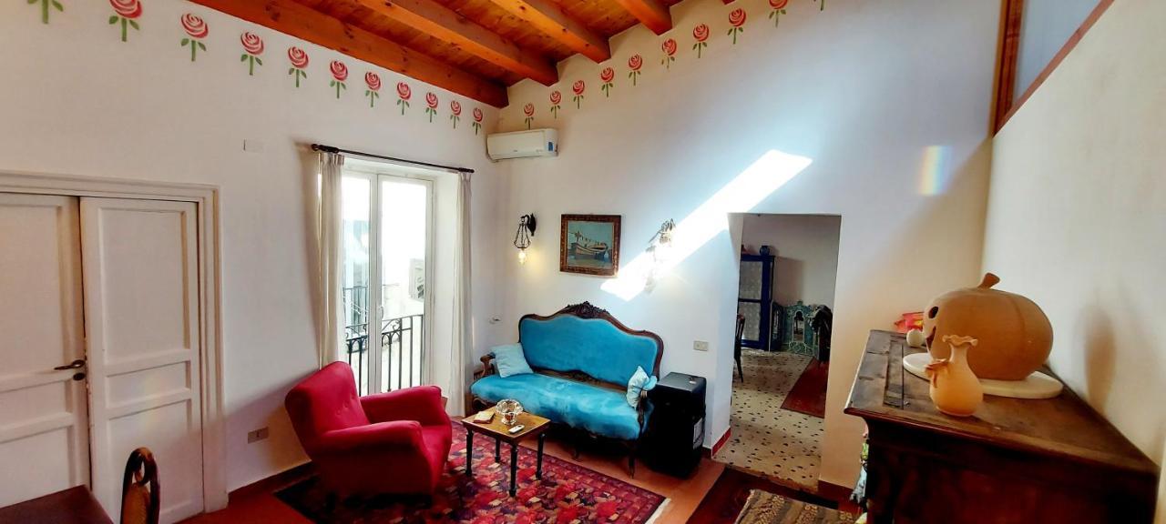 Vucciria'S Holiday Home Palermo Exterior photo